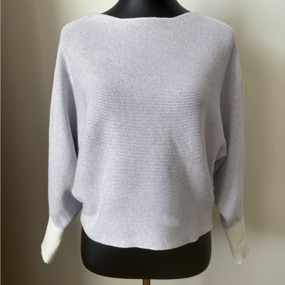 Chic NWOT Women's Light Purple/White Dolman Sweater Size XS